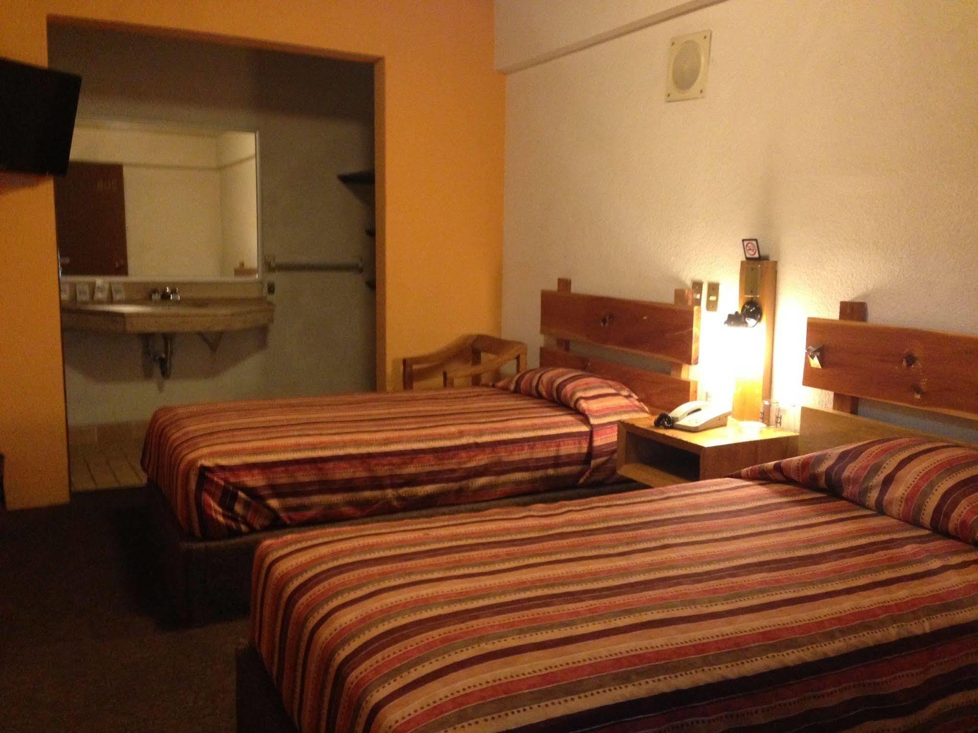 Hotel Marsella Мехико Экстерьер фото